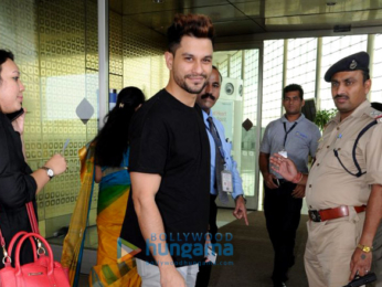 Sonal Chauhan, Sophie Choudry, Dia Mirza and others snapped at the airport