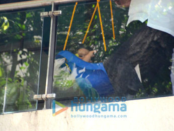 Taimur Ali Khan spotted swinging