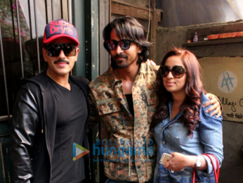 Team of 'Paltan' arrive in Mumbai