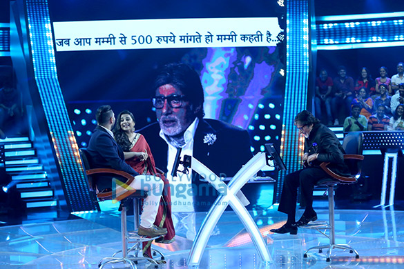 vidya balan and yuvraj singh on the sets of kaun banega crorepati 9 4