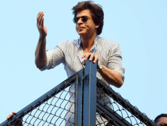 WOW! This is how Shah Rukh Khan celebrated his 52nd birthday today WOW! This is how Shah Rukh Khan celebrated his 52nd birthday today