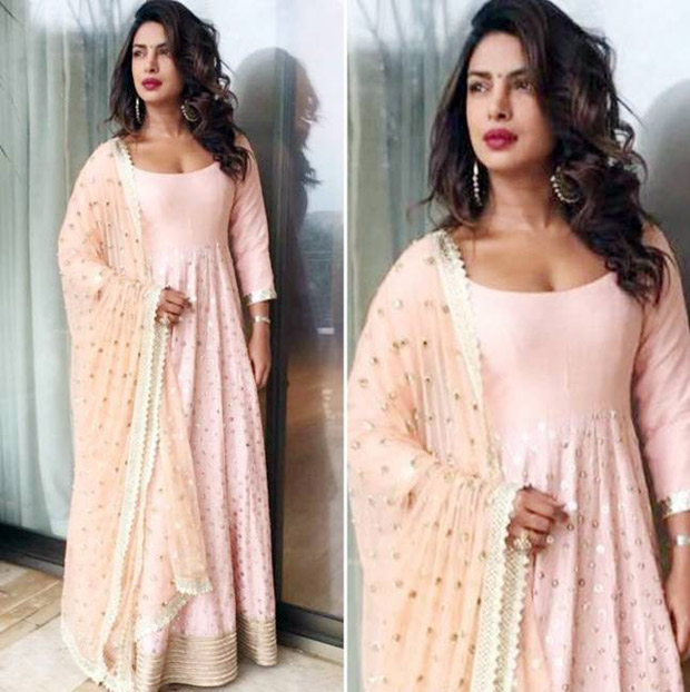 2017 The year that was When Priyanka Chopra stirred up a sartorial storm to remind us why the world is her personal runway! (12)