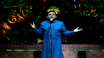 A. R Rahman snapped performing at his concert