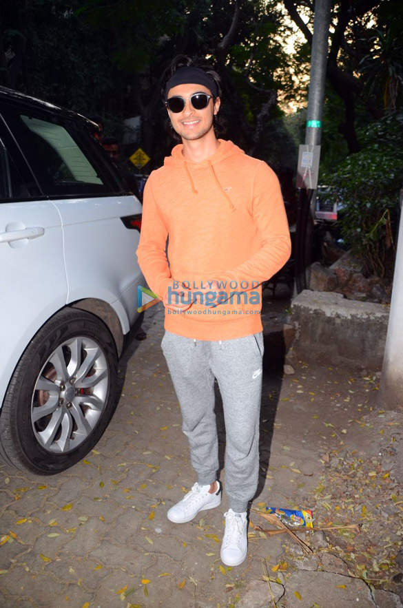 aayush sharma spotted at dance rehersals in bandra 5