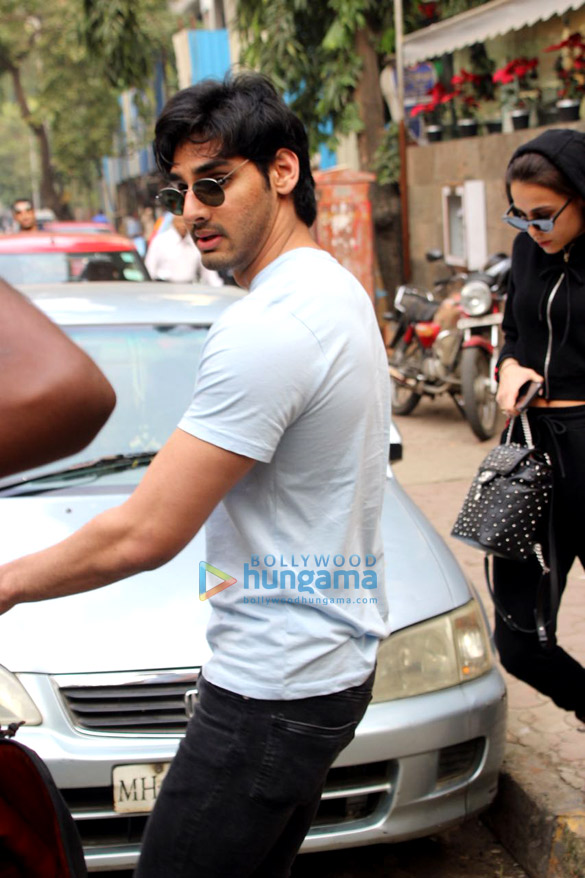 ahaan shetty spotted with tania shroff at bandra 2