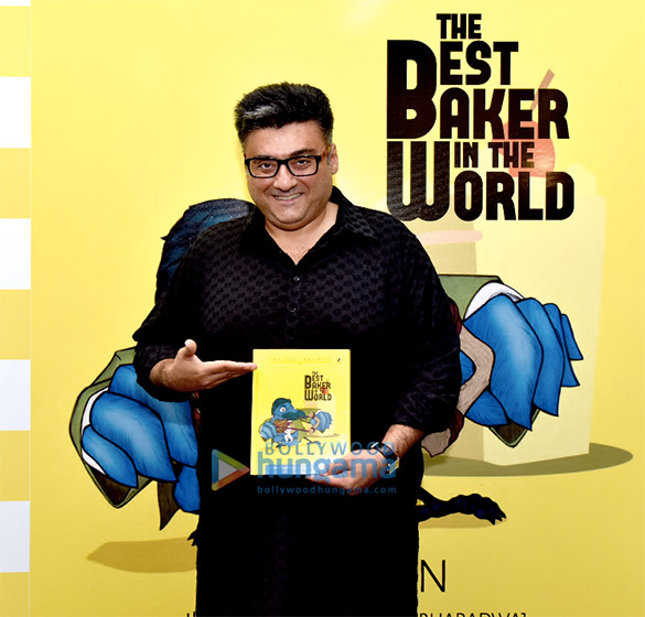 amitabh bachchan launches raja sens book the best baker in the world 5