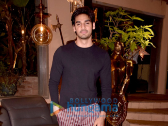 Athiya Shetty spotted at Suniel and Mana Shetty's store R House