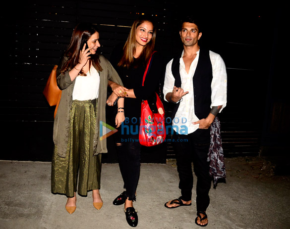 bipasha basu and karan singh grover snapped in bandra 3