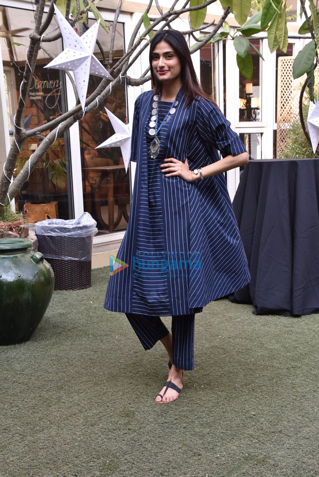 Daily Style Pill Athiya Shetty’s effortless style play is fading away our Monday blues!