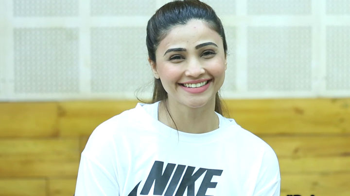 Daisy Shah Is Super-Charged Up For Salman Khan’s Dabangg Tour Delhi | Race 3 Daisy Shah Is Super-Charged Up For Salman Khan’s Dabangg Tour Delhi | Race 3