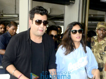 Fukrey Returns team snapped at Andheri metro station