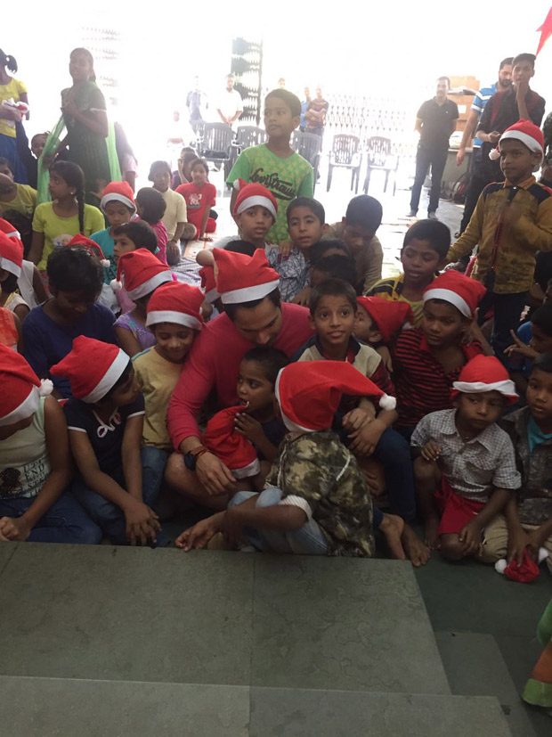 Here’s how Varun Dhawan rang in his Christmas with children