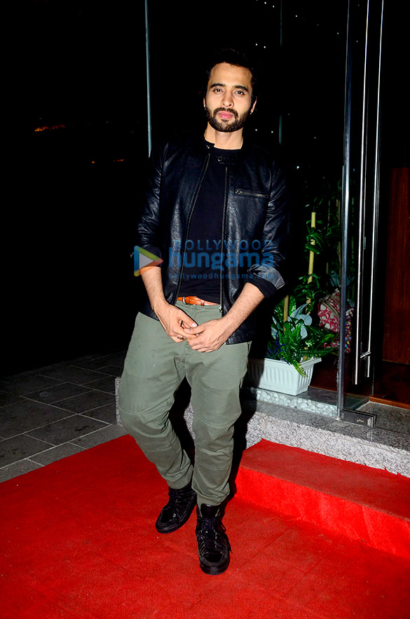 hrithik roshan at zayed khan and malaika parekhs party 4