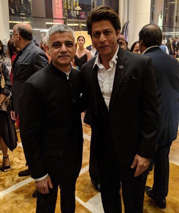 INSIDE PICS From Amitabh Bachchan to Shah Rukh Khan, film stars bond with Mayor of London at the Ambani bash (3)
