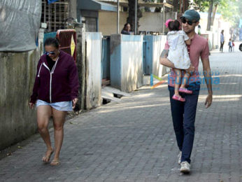 Imran Khan spotted with his daughter Imara and wife Avantika