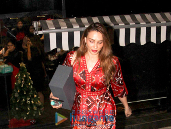 Iulia Vantur snapped at salon