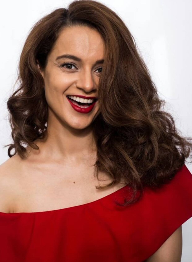 Kangana Ranaut rolls on Christamas2