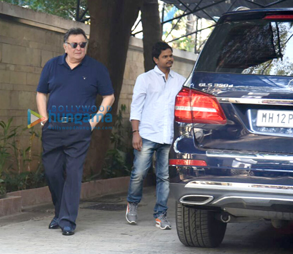 kapoor family spotted for christmas lunch at kunal kapoors residence 1