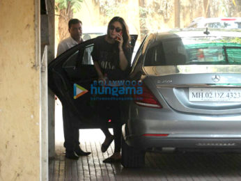 Kareena Kapoor Khan snapped post her gym session