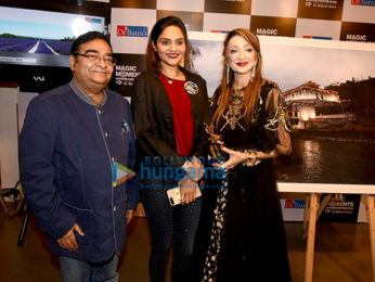 Madhoo Shah and Pankaj Udhas at Dr Batra's Magic Moments exhibition