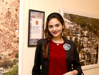 Madhoo Shah and Pankaj Udhas at Dr Batra's Magic Moments exhibition