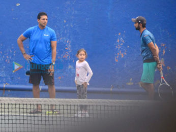 Mahesh Bhupathi snapped with daughter