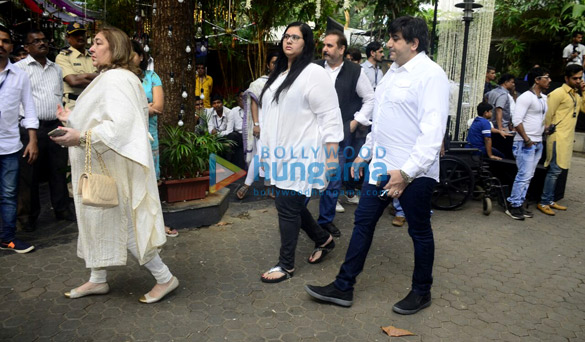 members of bollywood fraternity attend shashi kapoors chautha 10