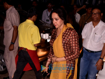 Members of Bollywood fraternity attend Shashi Kapoor's chautha