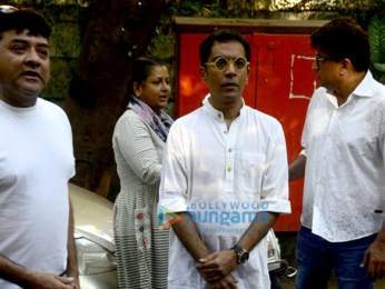 Neeraj Vora's funeral