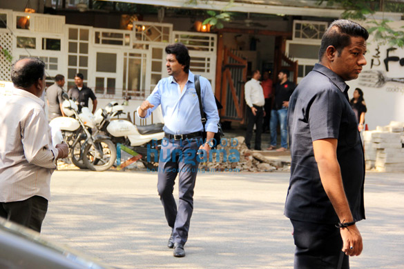 nikhil dwivedi snapped in juhu 3