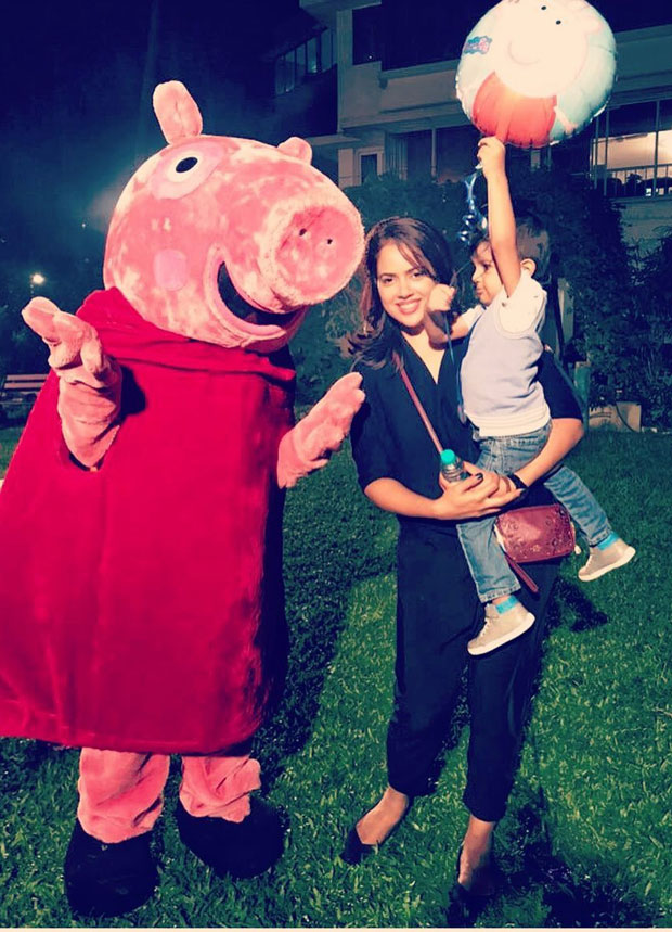 Pretty looking Sameera Reddy enjoys fun time with son Hans