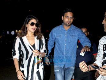 Priyanka Chopra, Akshay Kumar and others snapped at the airport