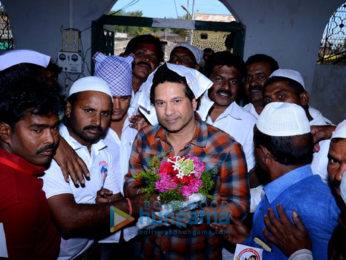 Sachin Tendulkar visits his adopted village Donja in Marathwada