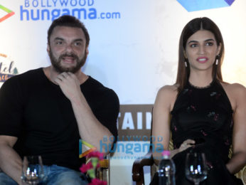 Salman Khan, Kriti Sanon, Sonakshi Sinha and others at Dabangg Tour press conference in Delhi