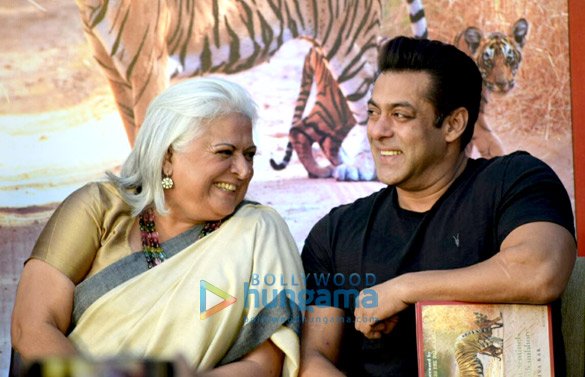 salman khan salim khan katrina kaif and others snapped at bina kaks book launch 6