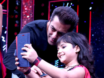 Salman Khan and Katrina Kaif on the sets of 'Super Dancer Chapter 2'