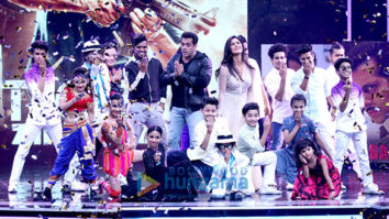 Salman Khan and Katrina Kaif wow the audience on the sets of Super Dancer