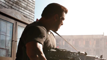 Box Office: Salman Khan’s Tiger Zinda Hai expected to end Day 1 with Rs. 35-37 cr. Box Office: Salman Khan’s Tiger Zinda Hai expected to end Day 1 with Rs. 35-37 cr.