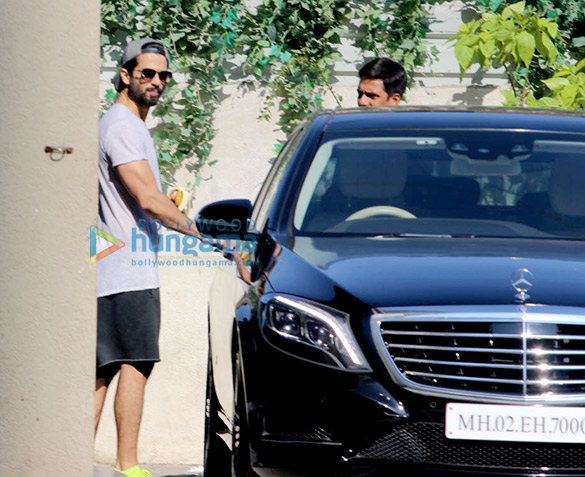 shahid kapoor and sooraj pancholi snapped at the gym 3