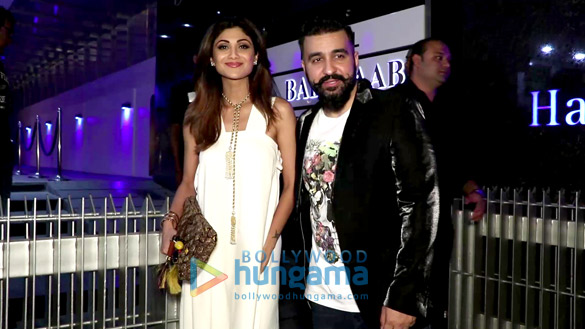 shilpa shetty and raj kundra snapped in bandra 3