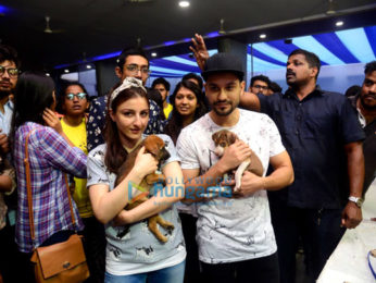Kunal Khemu, Soha Ali Khan and others at Adoptathon