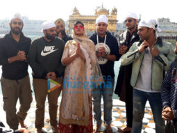 Team of ‘Fukrey Returns’ visits Golden Temple in Amritsar