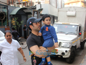 Tusshar Kapoor snapped with his son