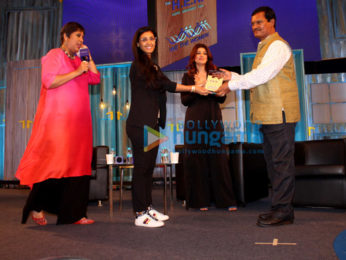 Twinkle Khanna spotted at Mehboob studio for an interactive talk