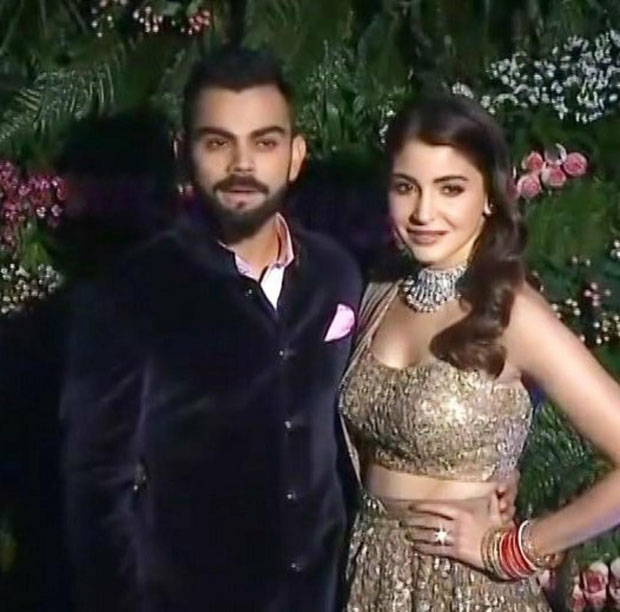 Virat Kohli and Anushka Sharma look so in love at their Mumbai reception -11