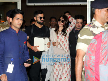 Virat Kohli and Anushka Sharma snapped at the airport