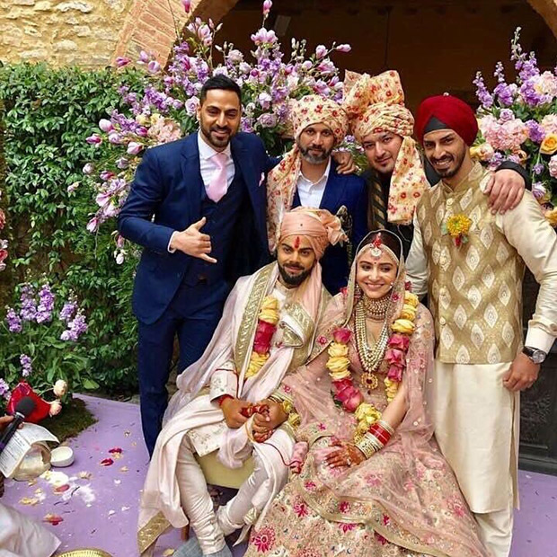 WATCH Virat Kohli left in 'awe' when his bride Anushka Sharma walks down to the aisle (3)