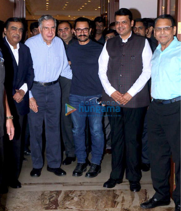 aamir khan attends patani foundation event 5