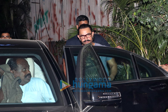 aamir khan spotted at sukho thai in bandra 5