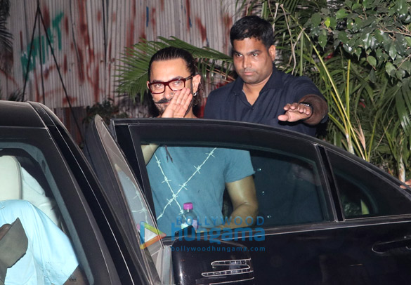 aamir khan spotted at sukho thai in bandra 6